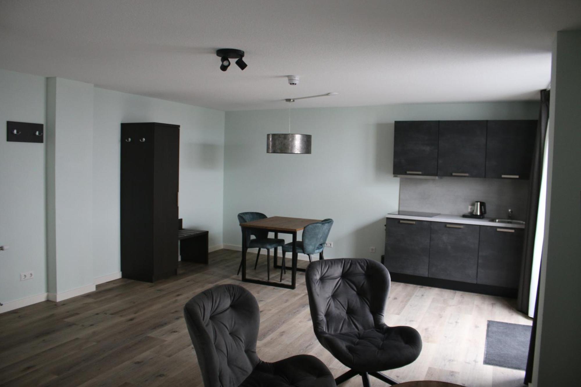 Studio Sis - Apartments Steenbergen (North Brabant) Dış mekan fotoğraf